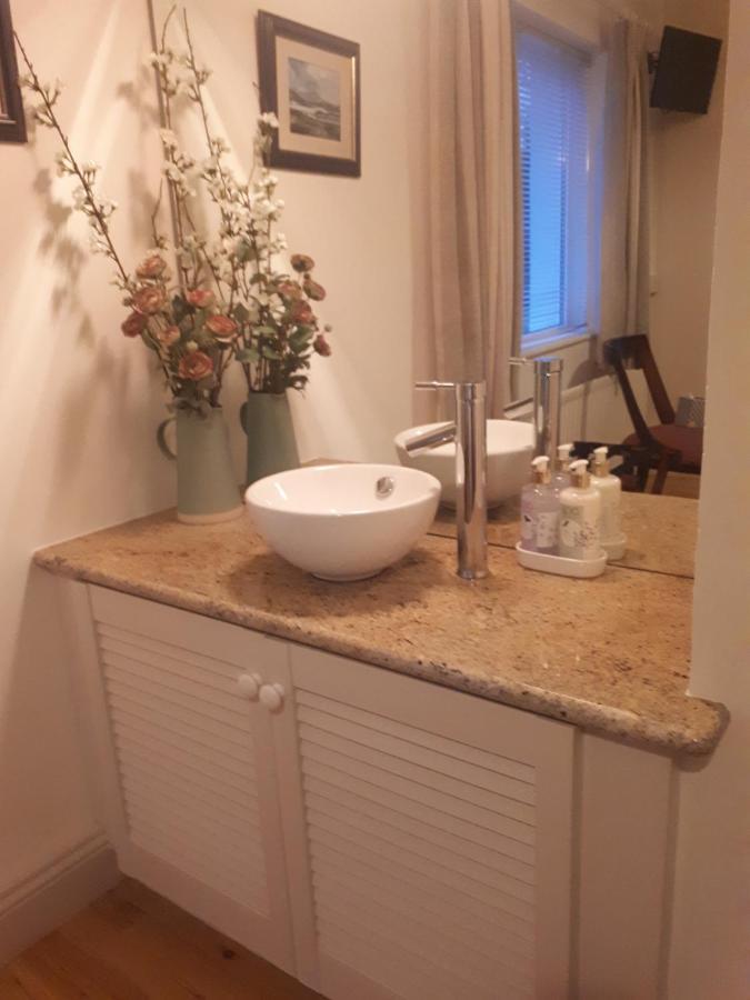 Conways B&B Claremorris Eksteriør billede